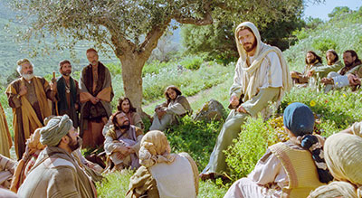 Christ teaching his disciples. Image via lds.org